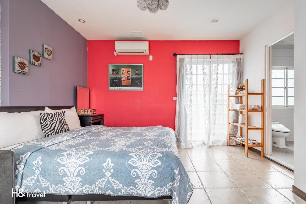 White Cotton Candy Homestay Hualien Exterior foto