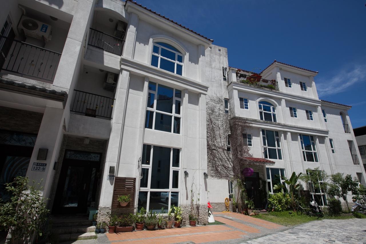 White Cotton Candy Homestay Hualien Exterior foto
